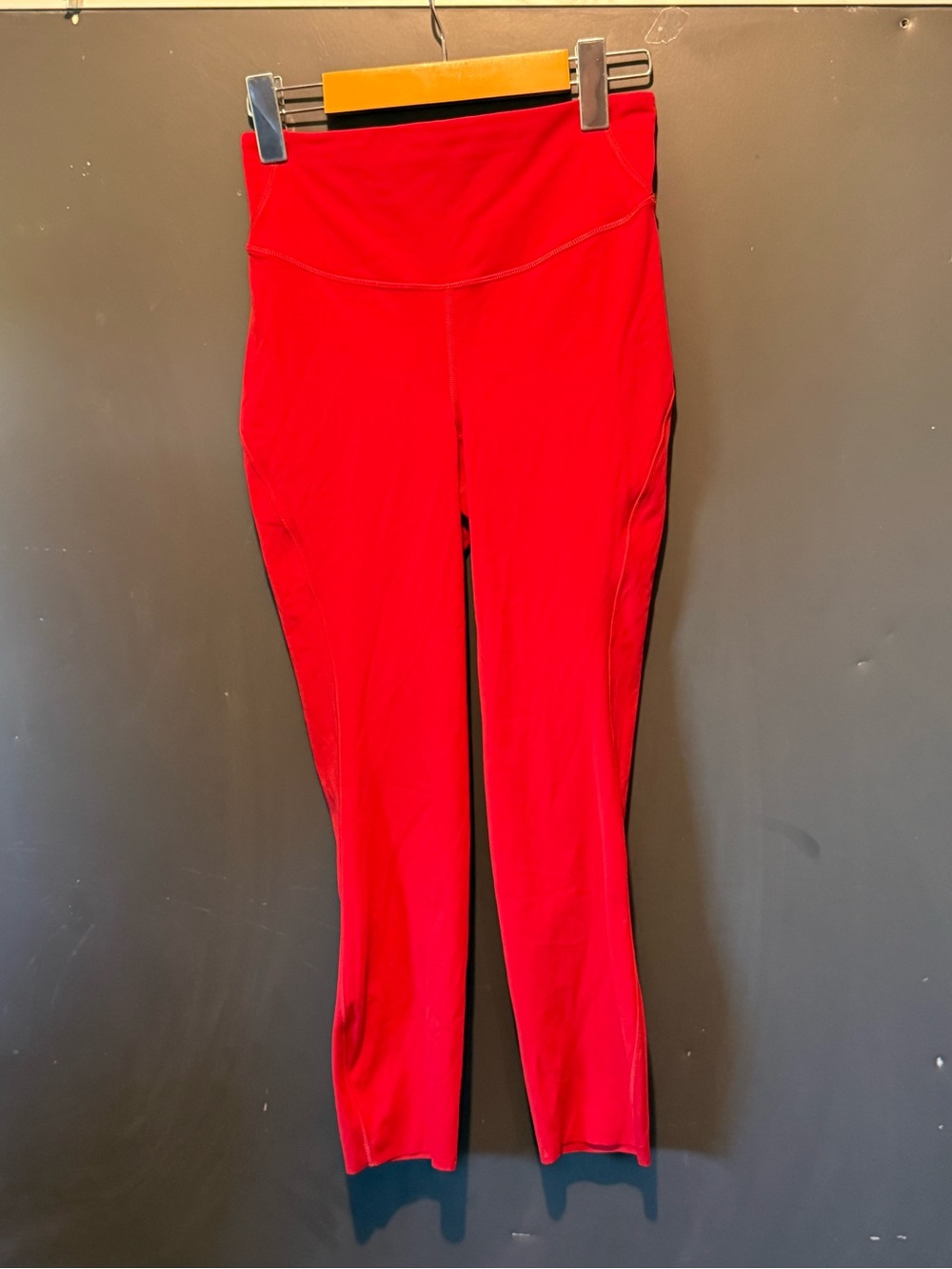 Lululemon Base Pace High-Rise Crop 23"